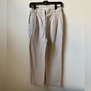 Liz Claiborne Cream Women’s Size 8 Petite Pants.